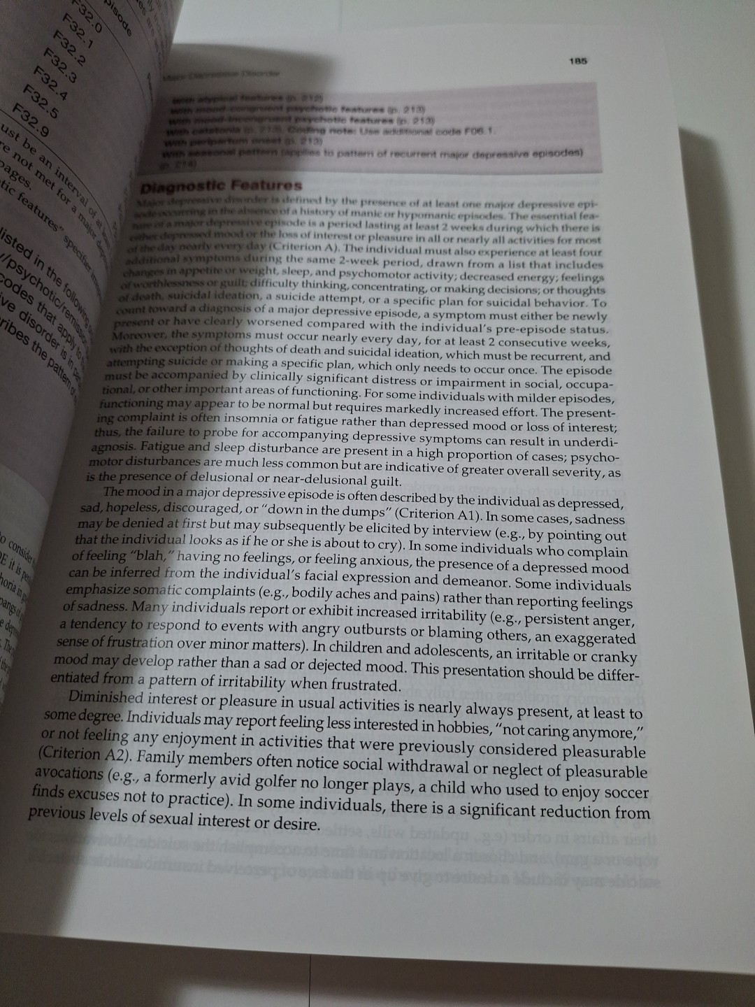 DSM-5-TR Fifth Edition Text Revision by American Psychiatric Association Paperba